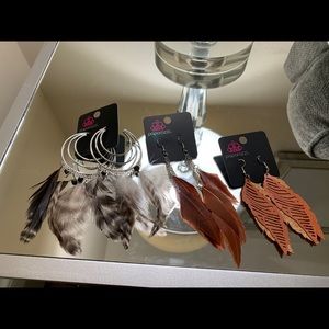 Feather earrings!